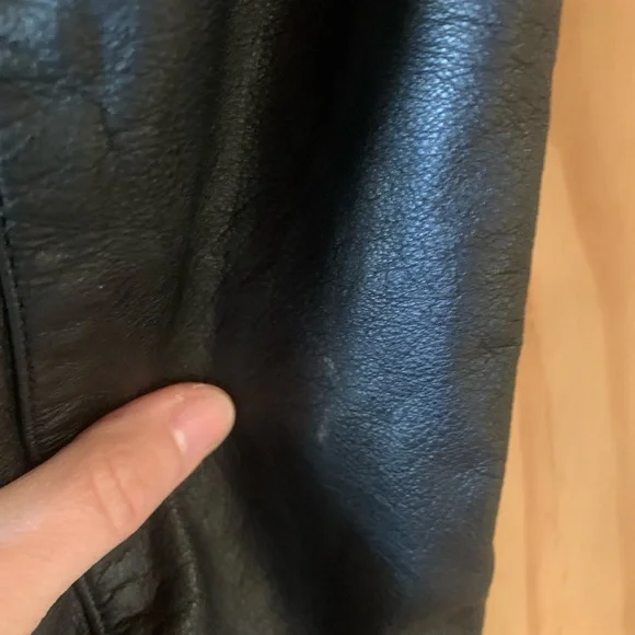 Hold for @rigel1972 VINTAGE GENUINE LEATHER VERDUCCI PANTS! - Picture 9 of 13